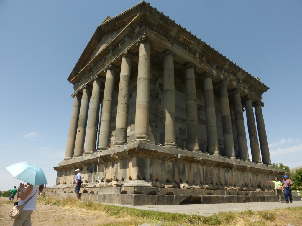 Templo de Garni, Armenia