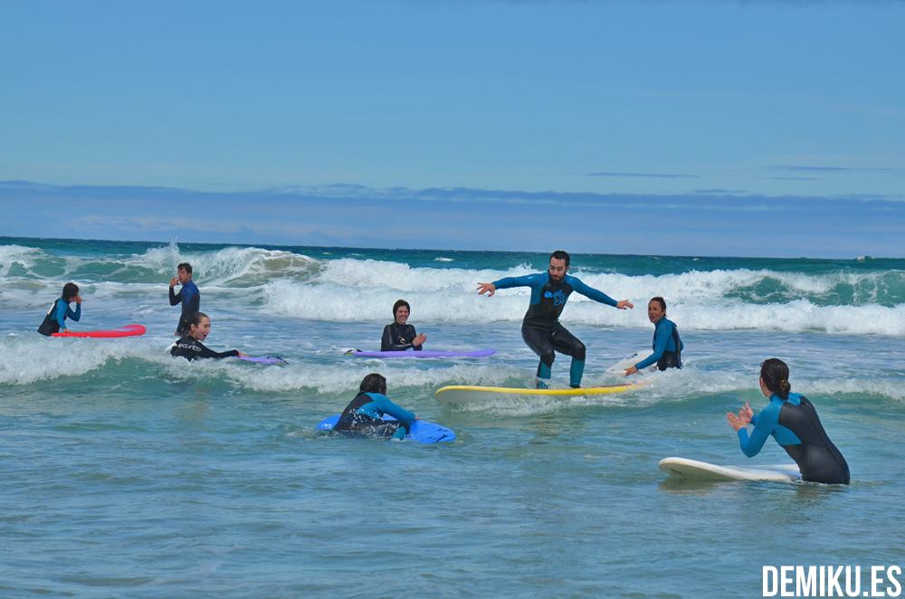 Impresionante los avances de Chano y su tabla de surf!