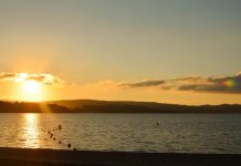 Puesta de sol en el Lago de As Pontes, Galicia
