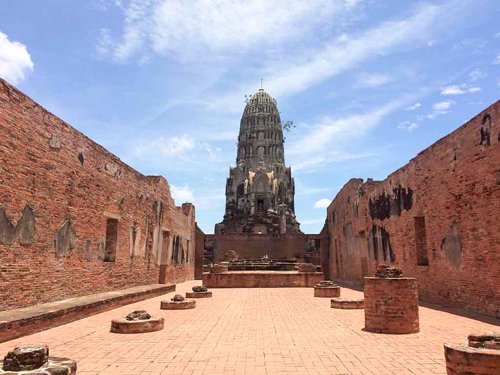 Ayutthaya Wat Wat Ratchaburana